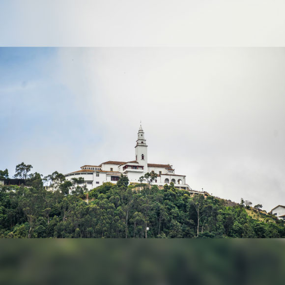✨ Tour “Corazón Bogotano” – Un Domingo Inolvidable para Dos ✨ - Imagen 2